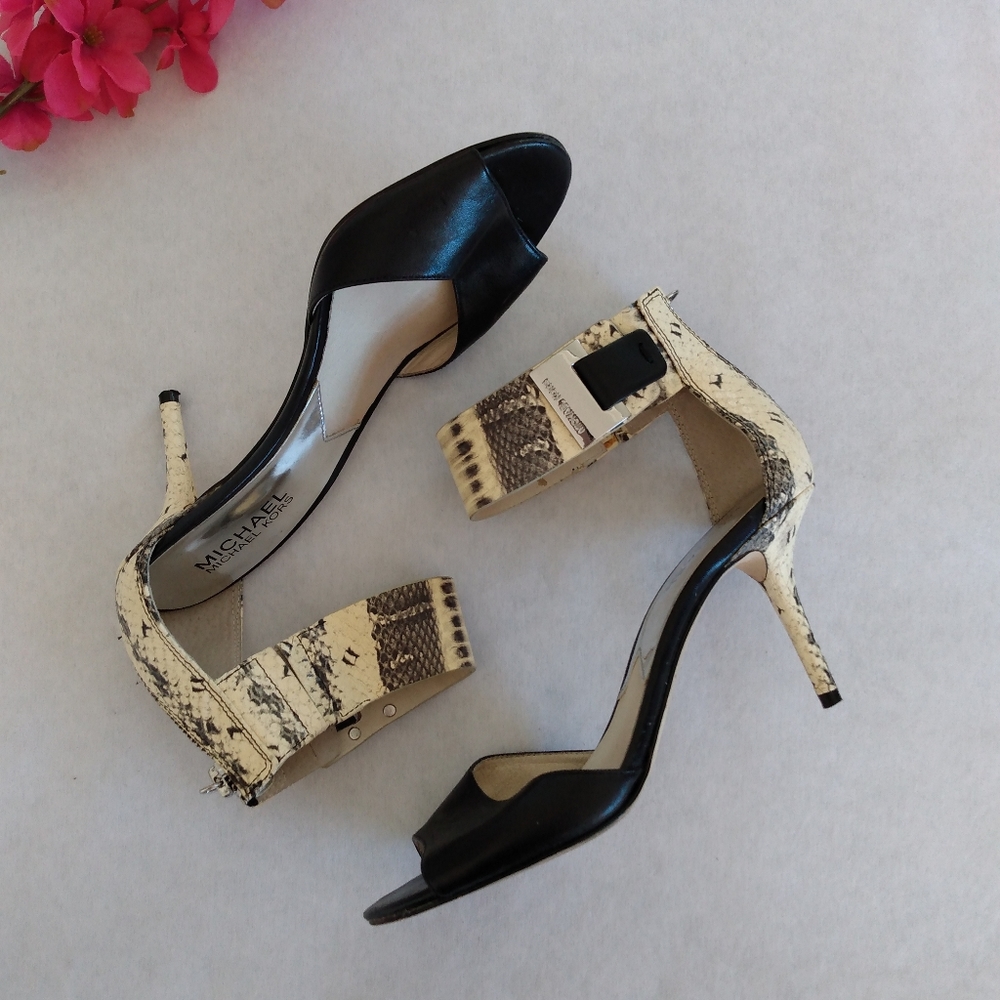 Michael Kors Snake Skin Mary Jane Heels Size 7 - Picture 2 of 4